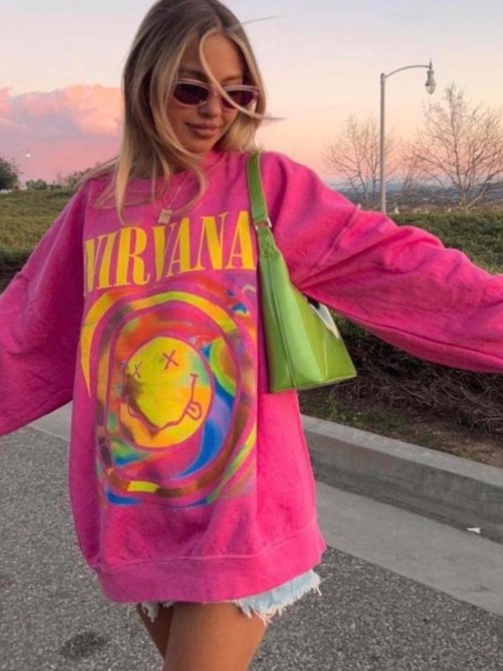 UO Urban Outfitters Nirvana Smile Overdyed Oversized Sweatshirt Pink S/M